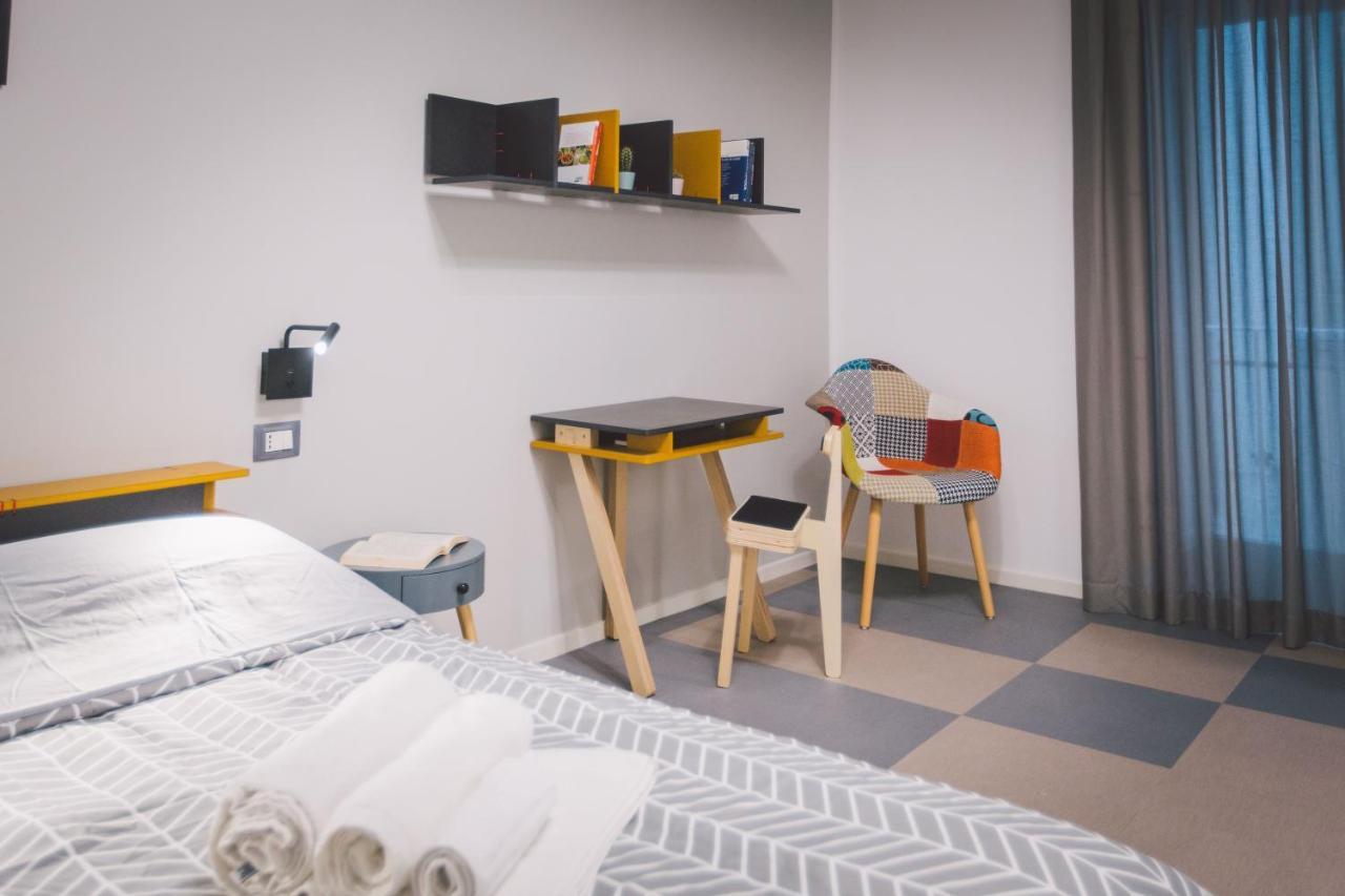 Double Bedroom Across Ortigia Syracuse